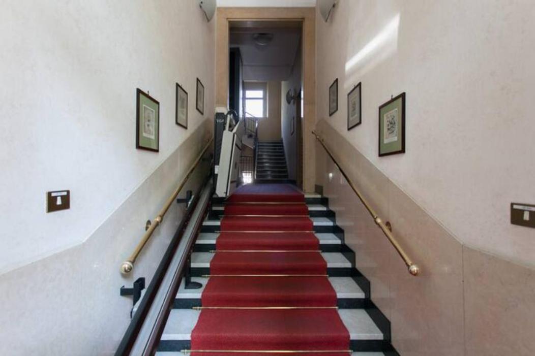 Piazzale Susa Bright Flat Con Veranda Милан Экстерьер фото
