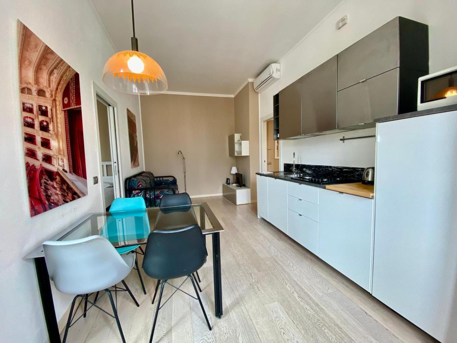 Piazzale Susa Bright Flat Con Veranda Милан Экстерьер фото